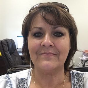 Meet your Posher, Monica